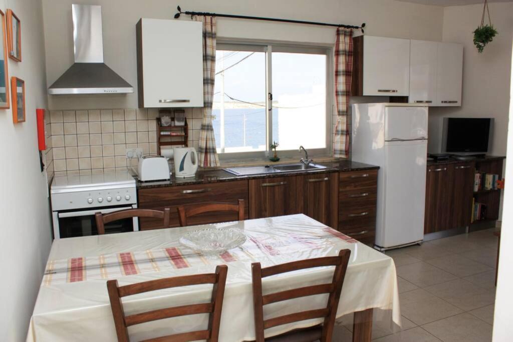 Fiesta Apartment Seaview Mellieha Ngoại thất bức ảnh